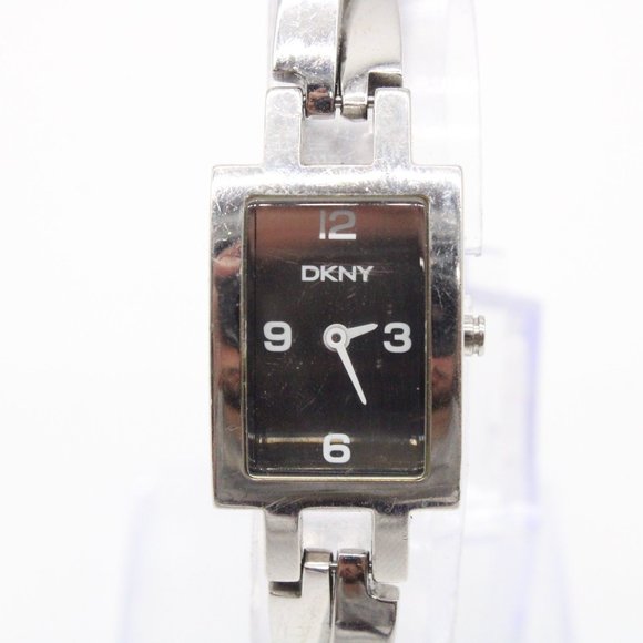 DKNY Watch Women's Casual Silver Tone Stainless Steel Bracelet Black Dial - Picture 3 of 8